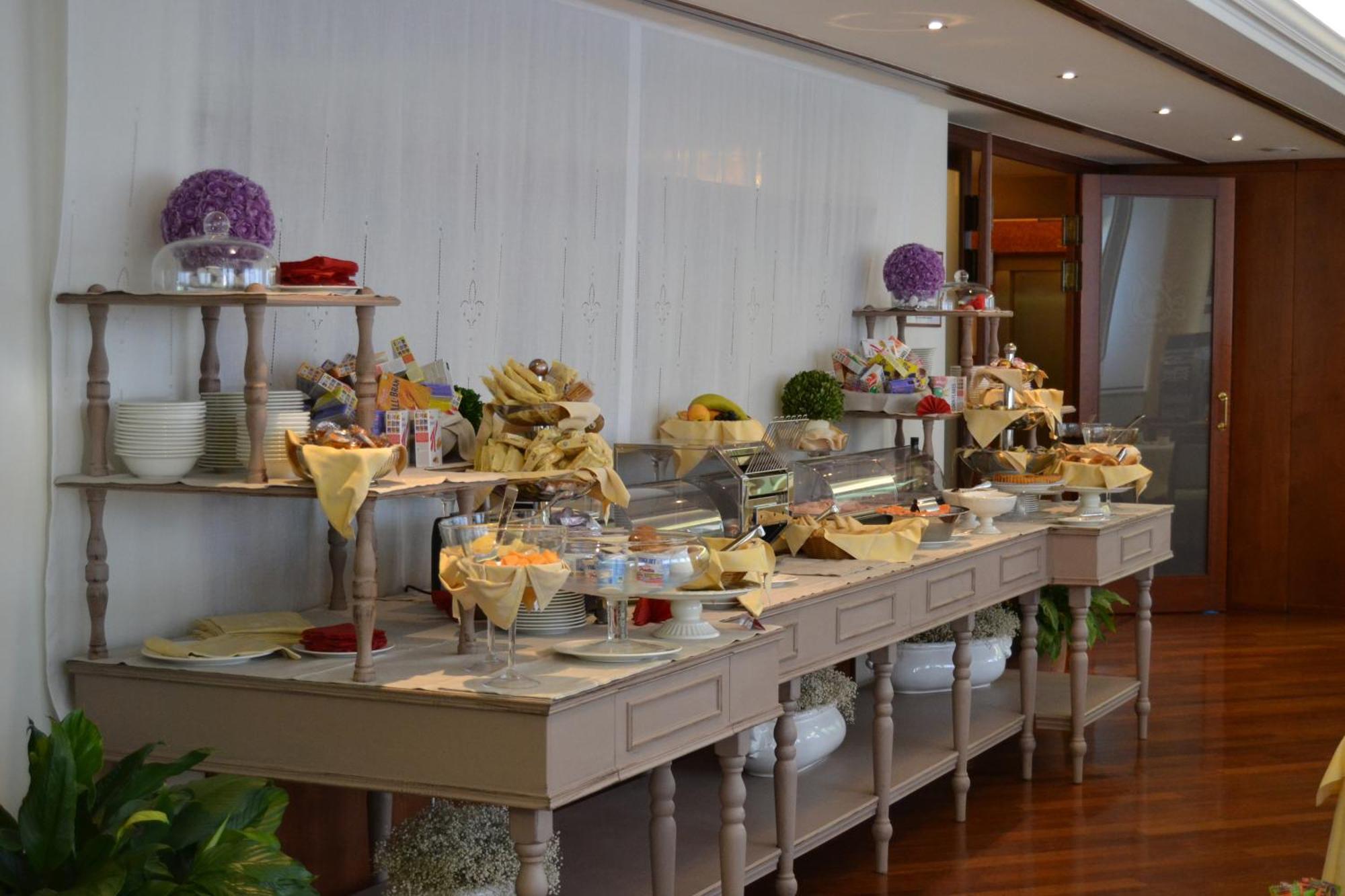 Hotel Due Leoni Sacile Zewnętrze zdjęcie