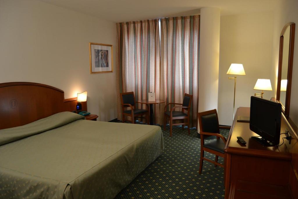 Hotel Due Leoni Sacile Pokój zdjęcie