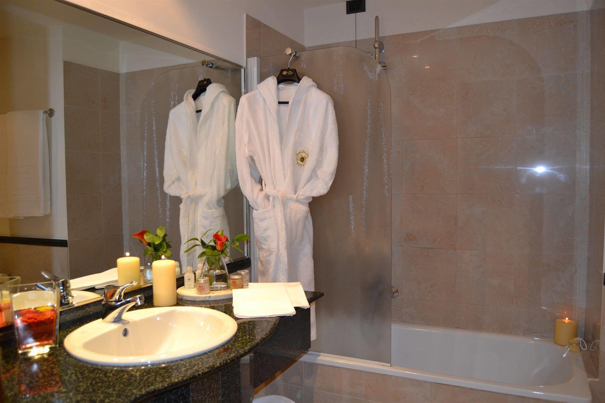 Hotel Due Leoni Sacile Zewnętrze zdjęcie